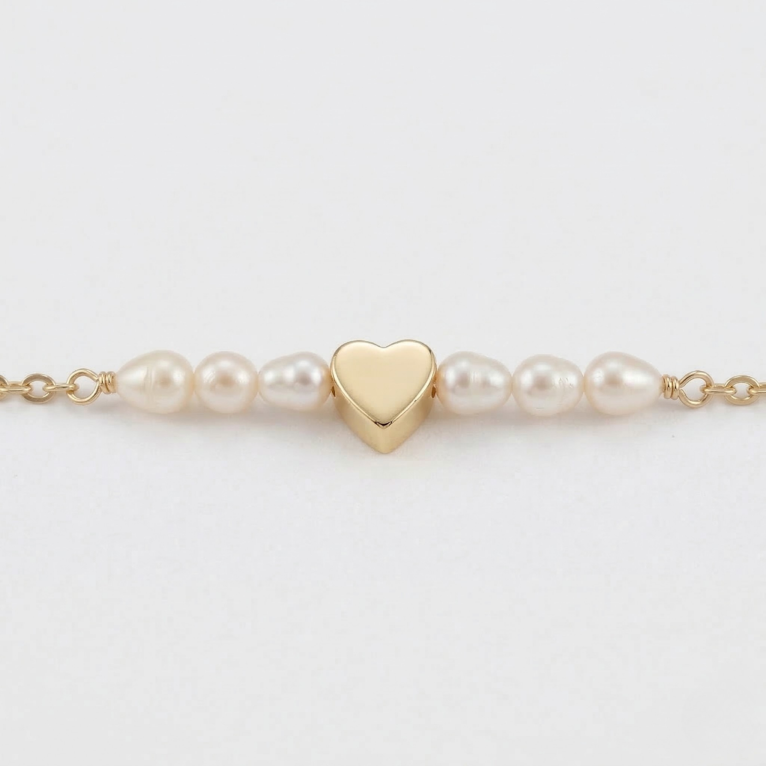 Seraphina Pearl Necklace